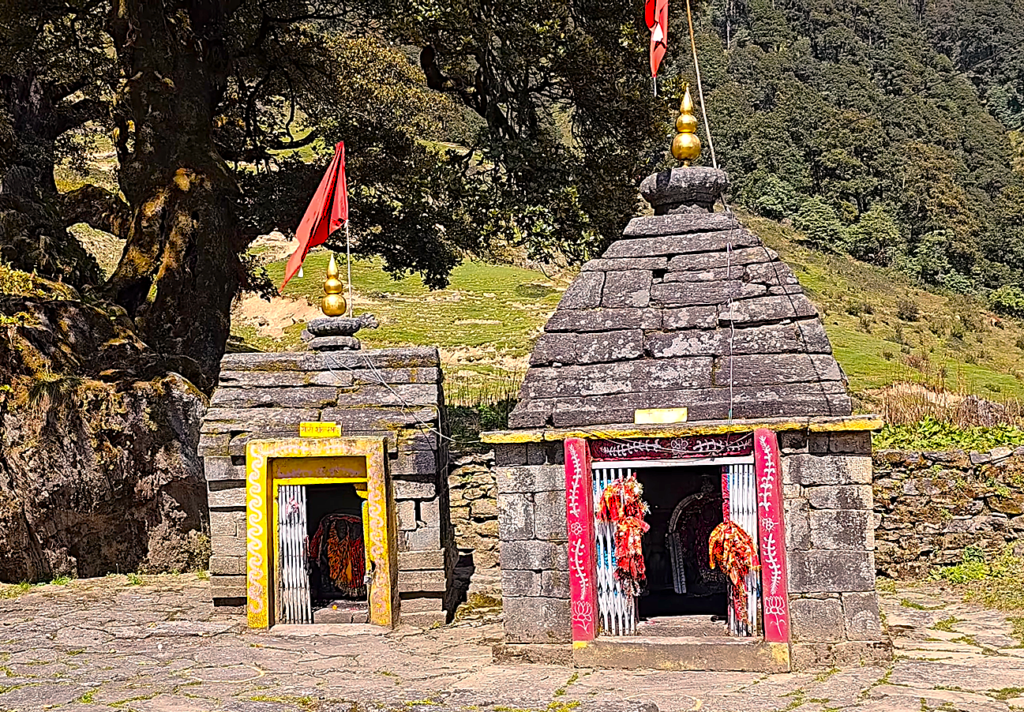 Madhyamaheshwar Temple