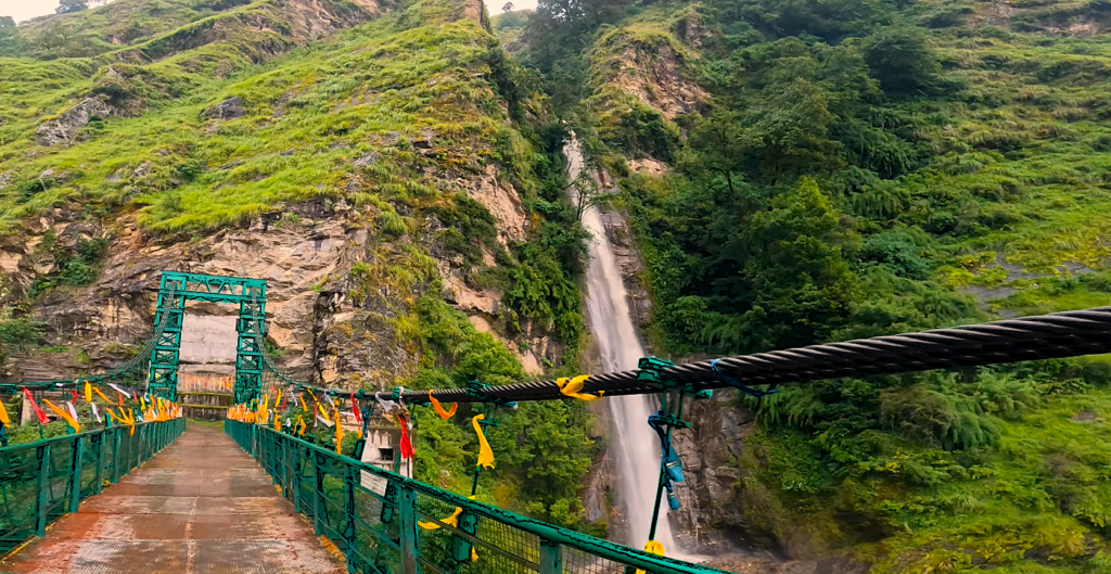 Kalpeshwar Temple Uttarakhand