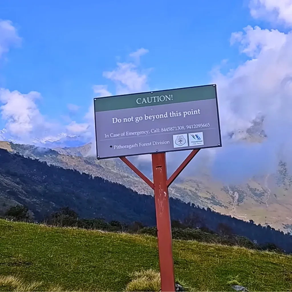 Emergency Contact Numbers for Tourists in Munsiyari