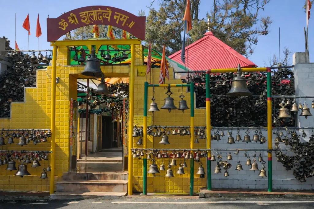 jhula devi gate