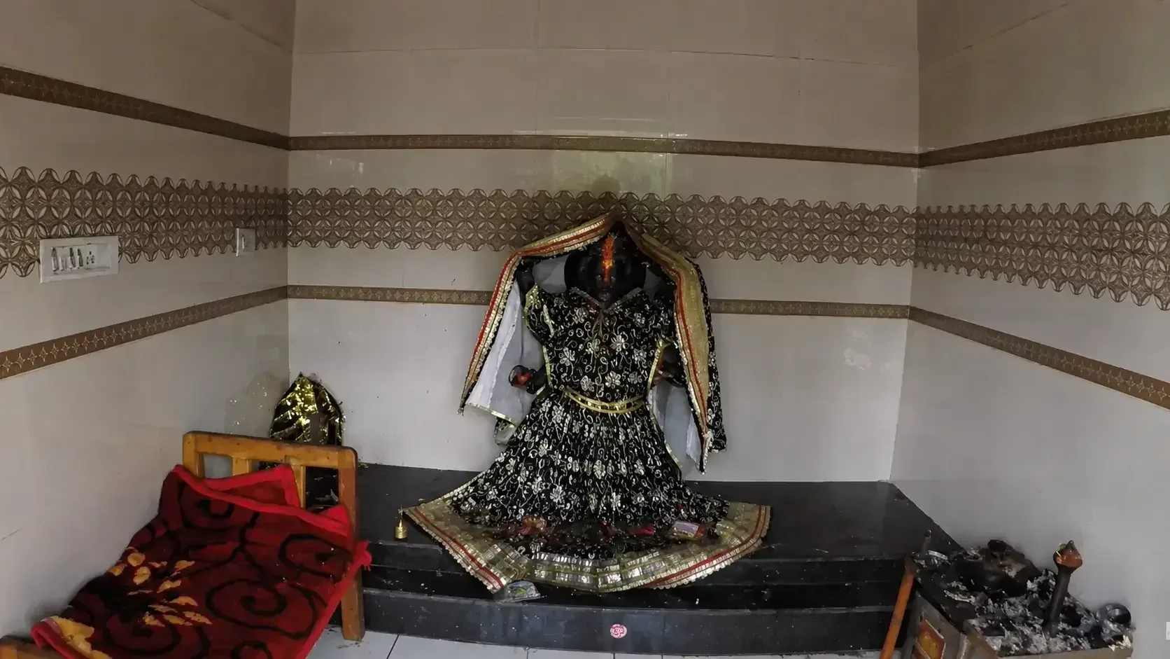 Banri Devi Maa idol inside temple